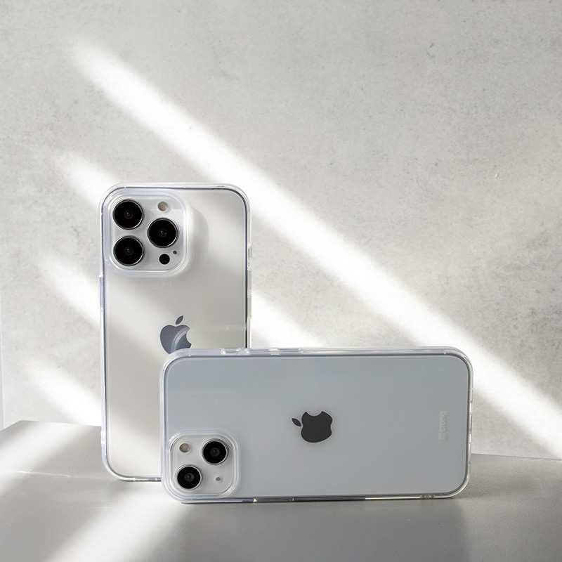 Coque fine de protection transparente pour iPhone 13 Pro - case-minute