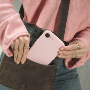 coque iphone 16e / 17e tech protect rose