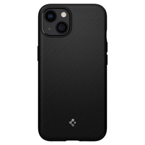 coque iphone 13 mag armor spigen noir mat