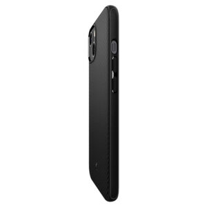 coque iphone 13 mag armor spigen noir mat