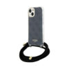 Coque iPhone 15 Guess Crossbody Cord 4G Print noire