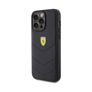 Coque iPhone 15 Pro Max Ferrari Quilted Metal Logo noire — visuel 2