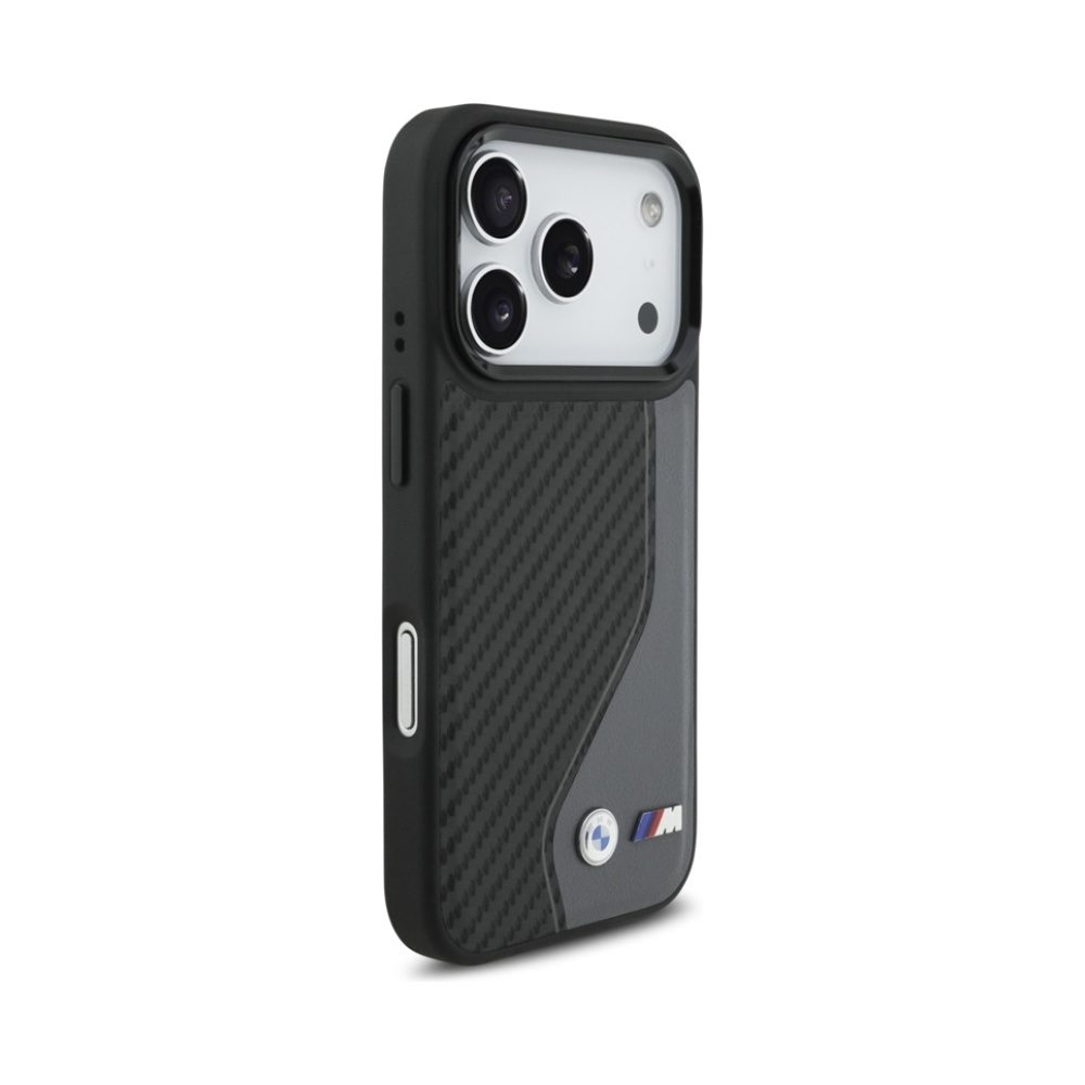 Coque iPhone 17 Pro BMW M Carbon Logo MagSafe — visuel 4